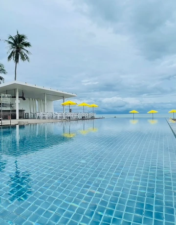 รูปภาพของท่าศาลา คาบาน่า