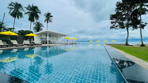 Tasala Cabana Hotels in Tha Sala