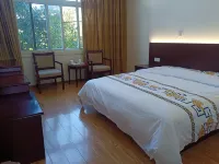 Yunlongxu Guobin Hotel