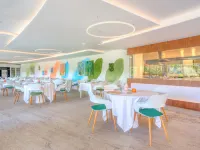 Hotel Restaurant la Vague de Saint Paul Hotels in Saint-Paul-De-Vence
