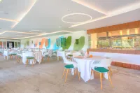 Hotel Restaurant la Vague de Saint Paul Hotels in Saint-Paul-De-Vence