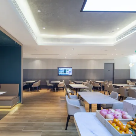 Atour Hotel Suqian Susu Industrial Park