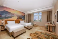 Vienna Hotel (Wen'an Renhe Road) - parkir