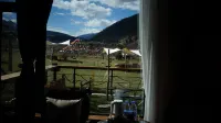 Yuke Ranch Wild Luxury Homestay - Mountain view