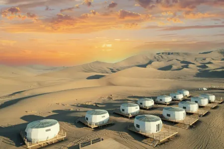 Dunhuang Joyfield Desert Camping Hotel