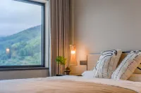 Hongcun Cunshang Yuxia Homestay - ที่มีสระว่ายน้ำ