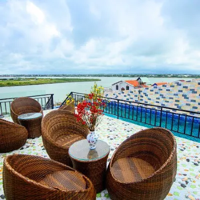Rockmouse Centre River Villa Hoi An 鄰近民間文化博物館的酒店