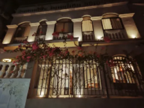 Gulangyu Fengmian Shihua Hotel (Riguangyan Gangzaihou Beach) Hotels near Sunlight Rock