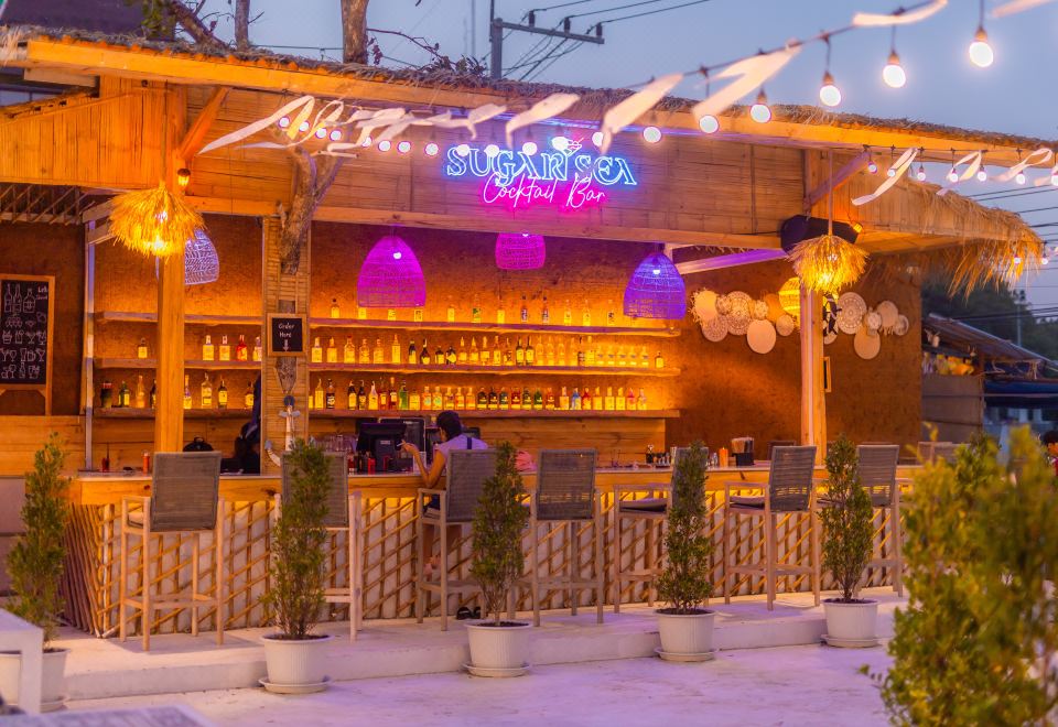 5. 타와엔 카자 스..