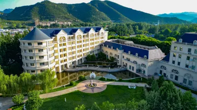 Old Tram Hotel Отели рядом со станцией Северная остановка Чжэнчжоу