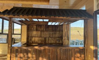 Banshan Tingfeng B&B (Filiale der Caotian Road Cliff Viewing Platform)