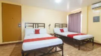 RedDoorz @ Elegance Guest House near NAIA T3 帕賽市住宿飯店