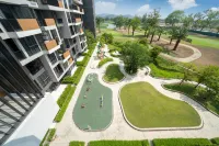 Skypark Laguna BangTao Beach Apartment Отели в г. 