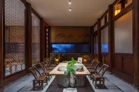 Tengchong Topu · Monkey Cliff Hot Spring Hotel