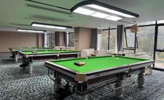Lisong Yunyaogu Hot Spring Hotel