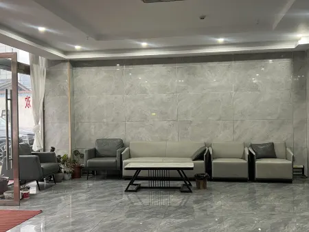 Butuo Baiyue Xiangzi Grand Hotel Отели в г. Буто