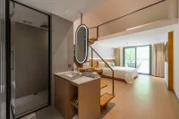 Zhashui Lan · Mountain View Collection Homestay - Balcony