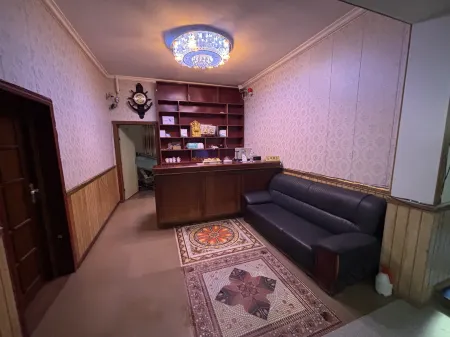 Zoige Chuanyu Renjia Hotel Отели рядом с достопримечательностью «Dazhasi»