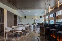 未央琚城市民宿（宜昌沿江大道天然塔店） - 酒吧