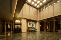 Linxiang Jiahua Hotel (Yulong Lake Park) Hotels in Lincang
