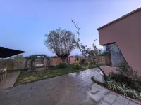 Yinchuan Xinglan Pavilion B&B
