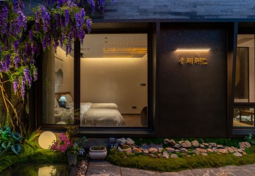 青翊轩民宿（大同古城华严寺店）外景图