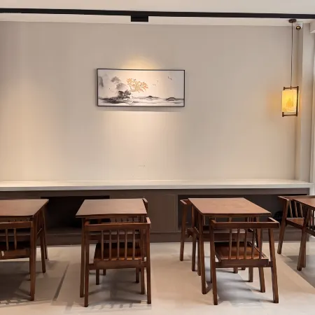 Dali Weishan Fanchen·Songfeng Aesthetic Courtyard Hotel