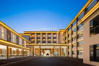 Lish Danton Garden Meisu (Jiuzhaigou Valley Scenic and Historic Interest Area Scenic Spot Store)