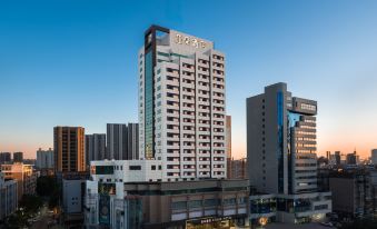 Atour Hotel (Qingnian Avenue & Daxi Road, Shenyang)