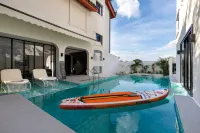 Anis Moonlight Villa