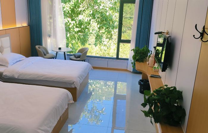 Eman Yunshui Mountain Residence Homestay (Guan'e Valley Grand Scenic Area)