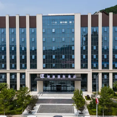 Benxi County Lanting International Hotel