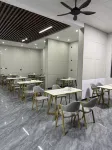 Hantai Holiday Hotel - 2-Star
