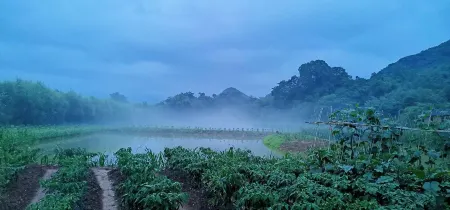 Yongzhou Shoulong Bridge Inn