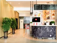 Ibis Hotel (Changji Jianshe Road Snack Street) Hotels in Changji