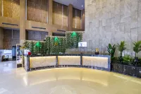 Mingren Hotel Hotels in Nanchong