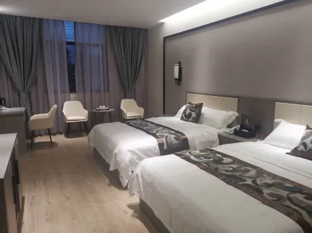 Changning Liyuan Hotel Отели рядом с достопримечательностью «Yunnan Black Hot Spring RV Camping Base»