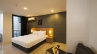 Marigold Sukhumvit Hotels in Samut Prakan