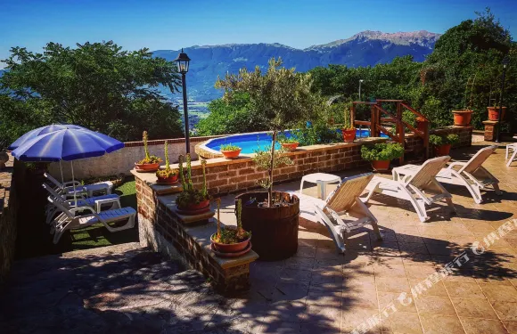 拉蒂卡迪莫拉住宿加早餐旅館