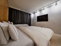 Hotel The Designers Incheon Hotels near Seonhak Station