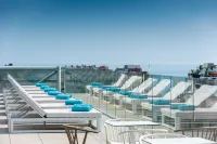 L'Azure Hotel - Gym
