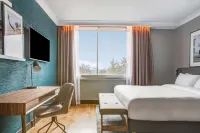 Radisson Hotel and Conf Centre London Heathrow Hotels in Sipson