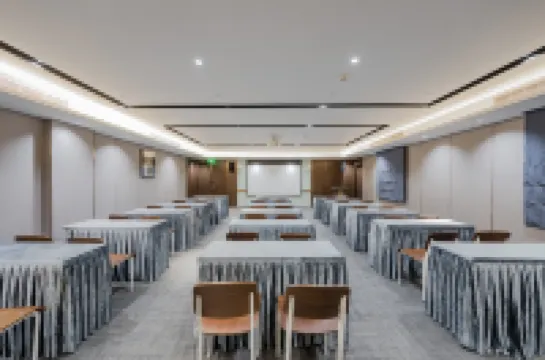 Yitel Hotel (Nanjing Xinjiekou Plaza)