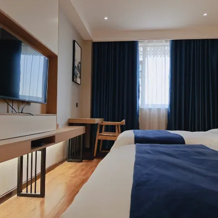Zaoyang Qingcheng Hotel