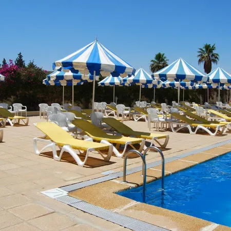Sol Palmeras Beach - Family Hotel