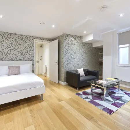 Red Lion Court by City2Stay Отели рядом с достопримечательностью «Улица Флит-стрит»