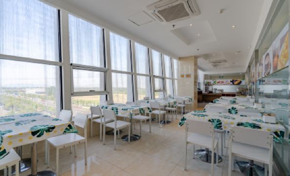 Manston Preferred Hotel (Wuhu Wanchun Commercial Plaza) - Housity