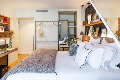 Maison Mère Hotels in Paris