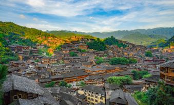 Xijiang Qianhu Miao Village Yunyue Mountain Residence