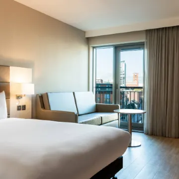 AC Hotel Birmingham Отели рядом с достопримечательностью «Фабрика фурнитуры для гробов братьев Ньюман»